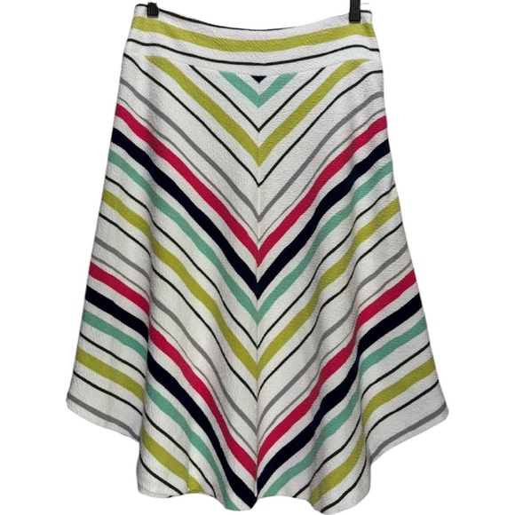 Maeve Dresses & Skirts - Maeve A Line Skirt Striped Chevron Size Small